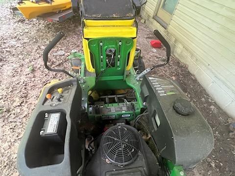 Lawn Mower- Zero Turn John Deere Lawn Mower