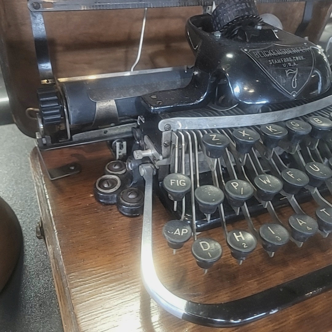 Blickensderfer Typewriter No. 7 with Original Wooden Case
