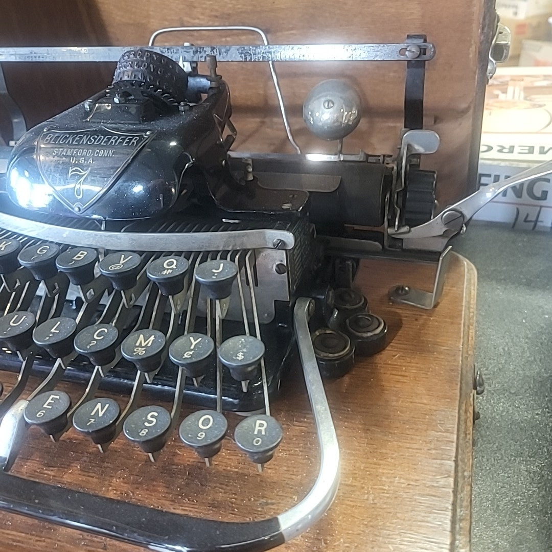 Blickensderfer Typewriter No. 7 with Original Wooden Case